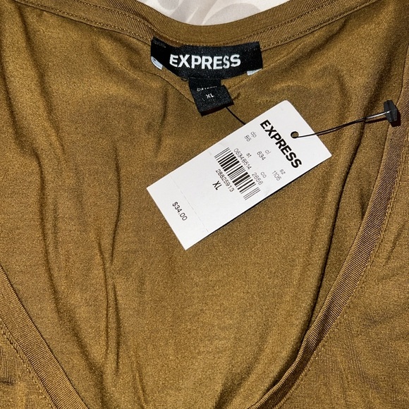 NWT EXPRESS WOMENT SHIRT - Picture 2 of 4